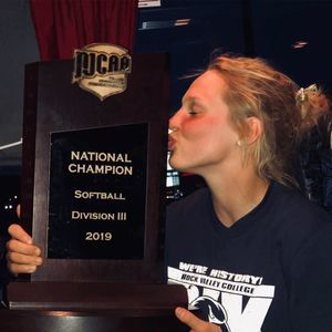 Meet your Posher, Cara